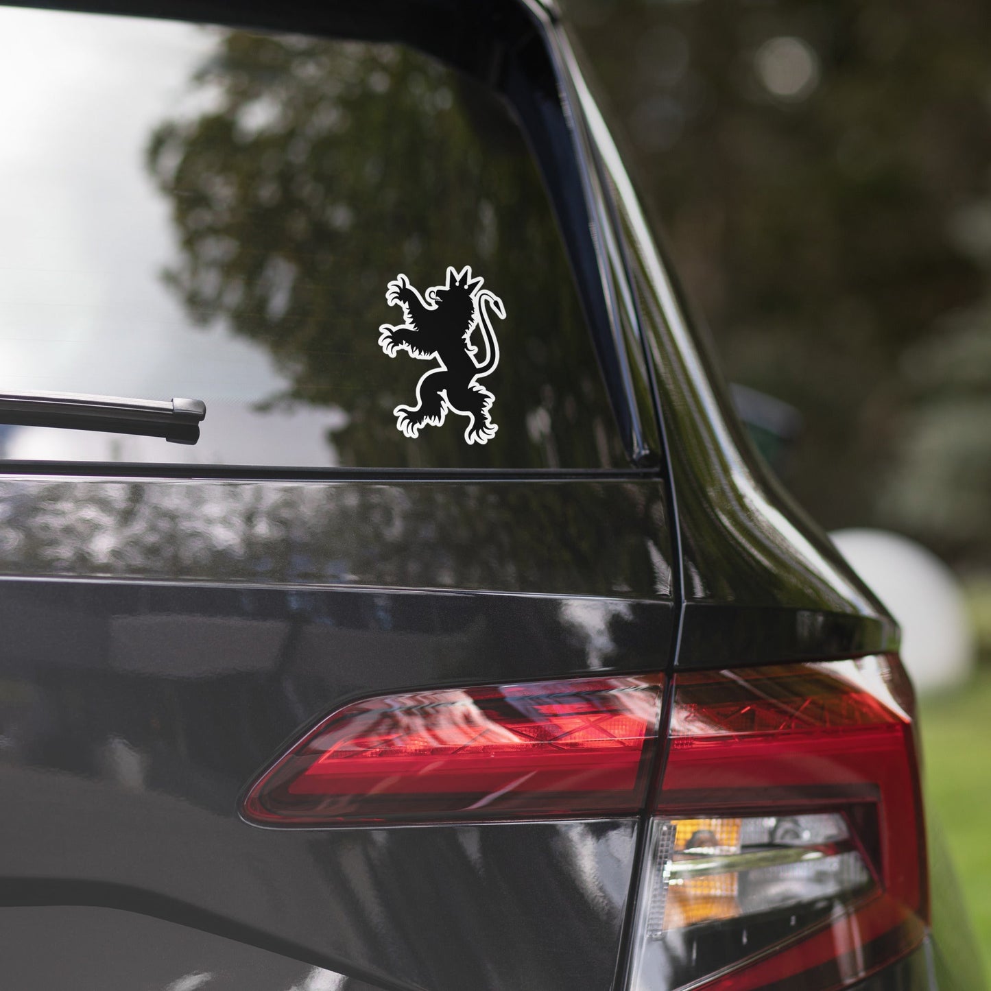 Black Lion with Crown Bubble-free stickers
